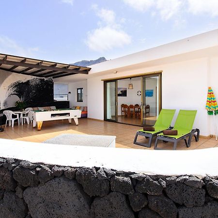 Famara Beach House Extérieur photo