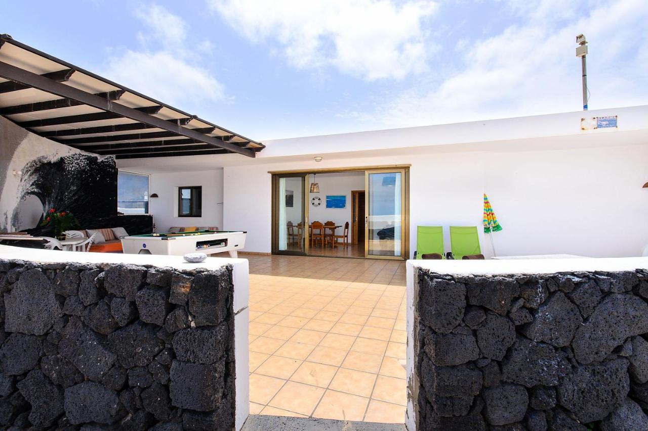 Famara Beach House Extérieur photo