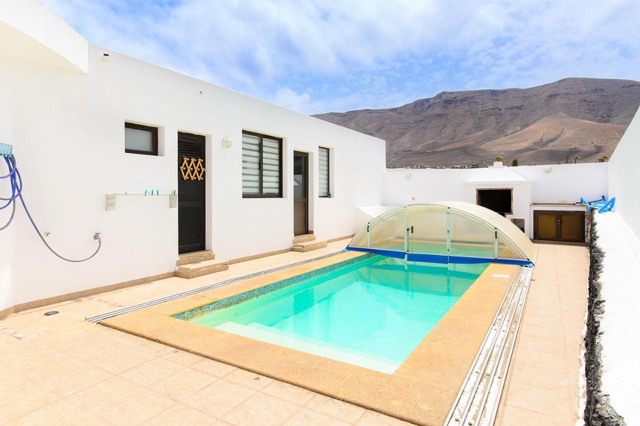 Famara Beach House Extérieur photo