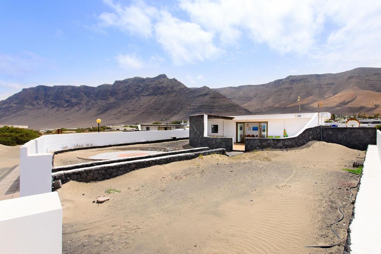 Famara Beach House Extérieur photo